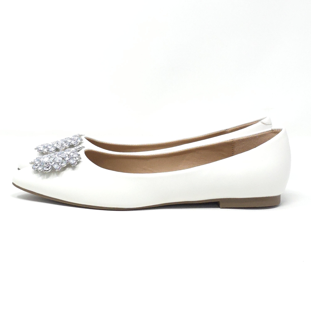 Brinley Co. Jewel Pointed Toe Ballet Flats Ivory Faux Leather Size 7.5M - Picture 6 of 10